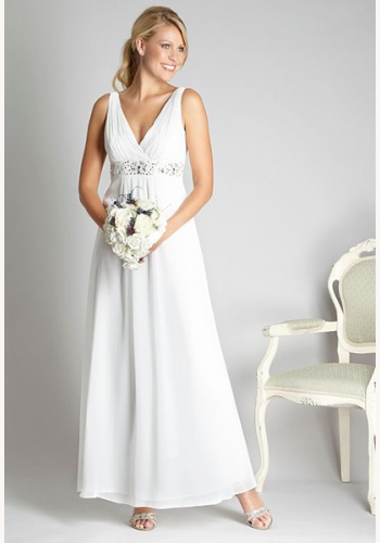 Biele dlhé svadobné šaty s výstrihom na hrubé ramienka 069