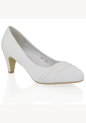 Biele saténové svadobné topánky na nízkom opätku 068E