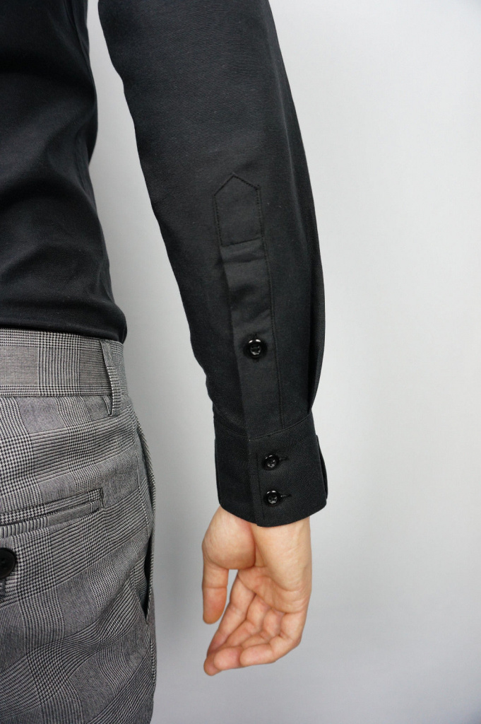 Čierna vysoký golier pánska košeľa s dlhým rukávom slim fit 069E