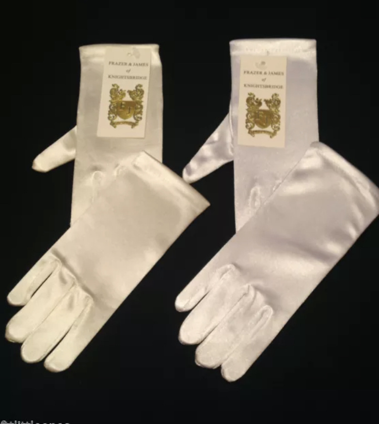 Biele/smotanové saténové rukavičky na 1. sväté prijímanie 027E
