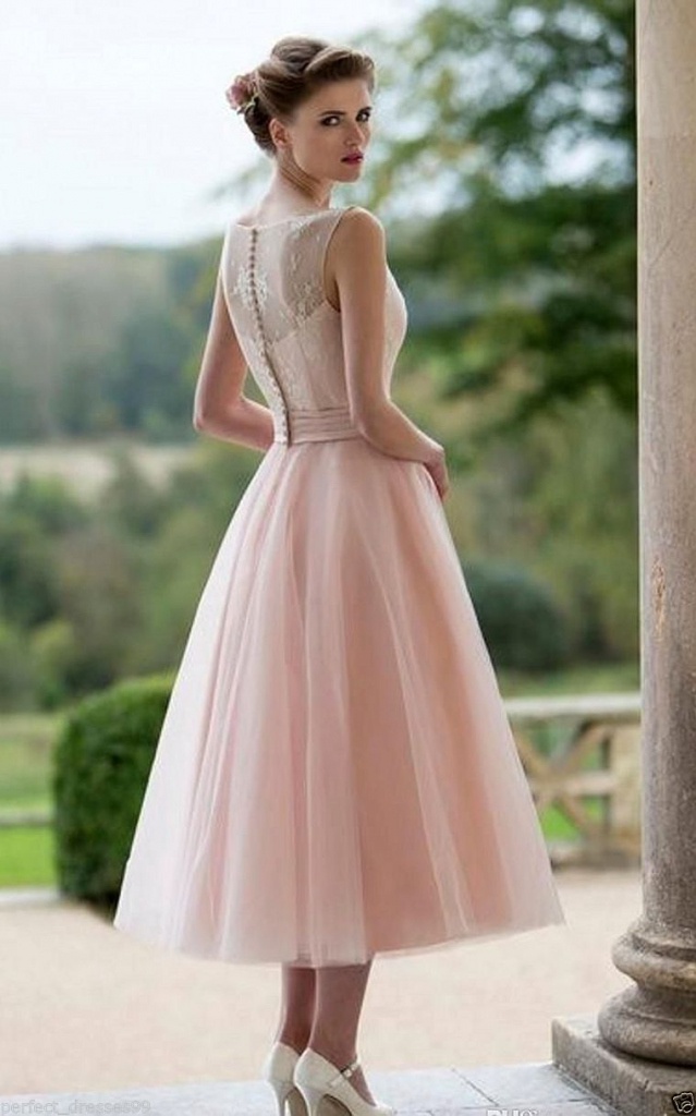 Ružové midi šaty s čipkou bez výstrihu a bez rukávov 191