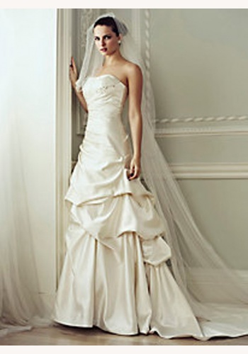 Smotanové dlhé korzetové svadobné šaty 037