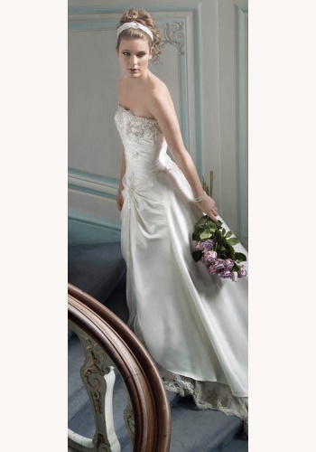 Smotanové dlhé korzetové svadobné šaty 040W