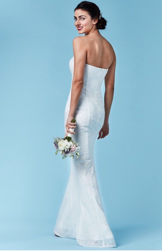 Biele dlhé svadobné korzetové šaty s flitrami morská panna 215Q