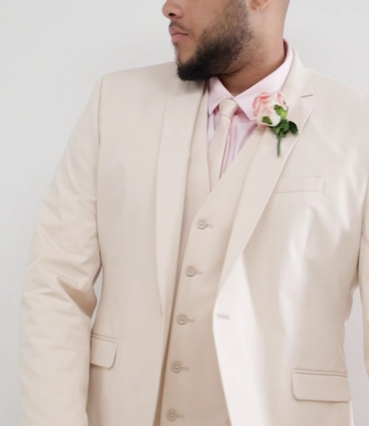 Plus krémový pánsky svadobný oblek slim fit 030A