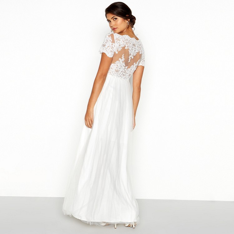Biele dlhé svadobné šaty s čipkou s krátkym rukávom 233C