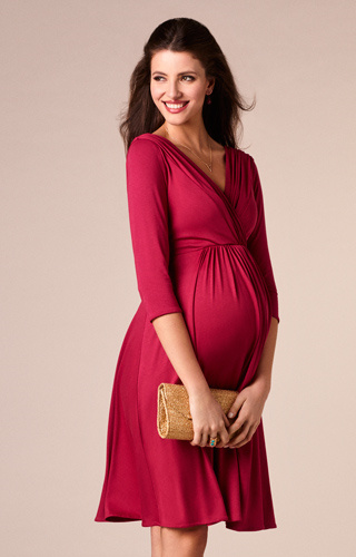 Tiffany Rose tmavo-červené midi tehotenské šaty s výstrihom s 3/4 rukávom 301TR