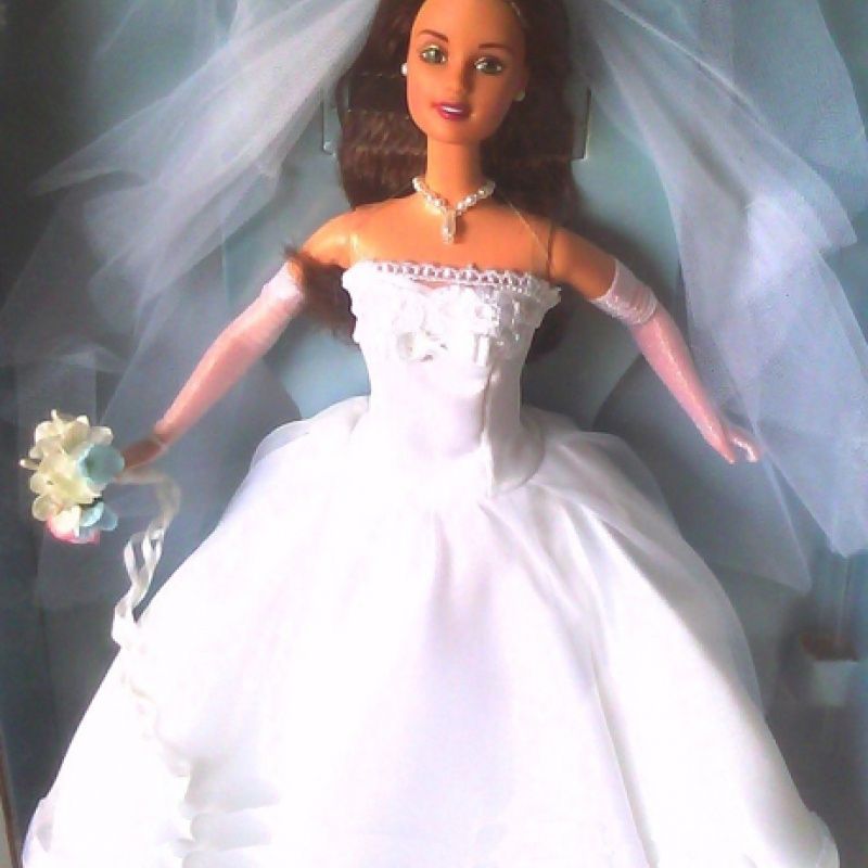 003 Nevesta Barbie
