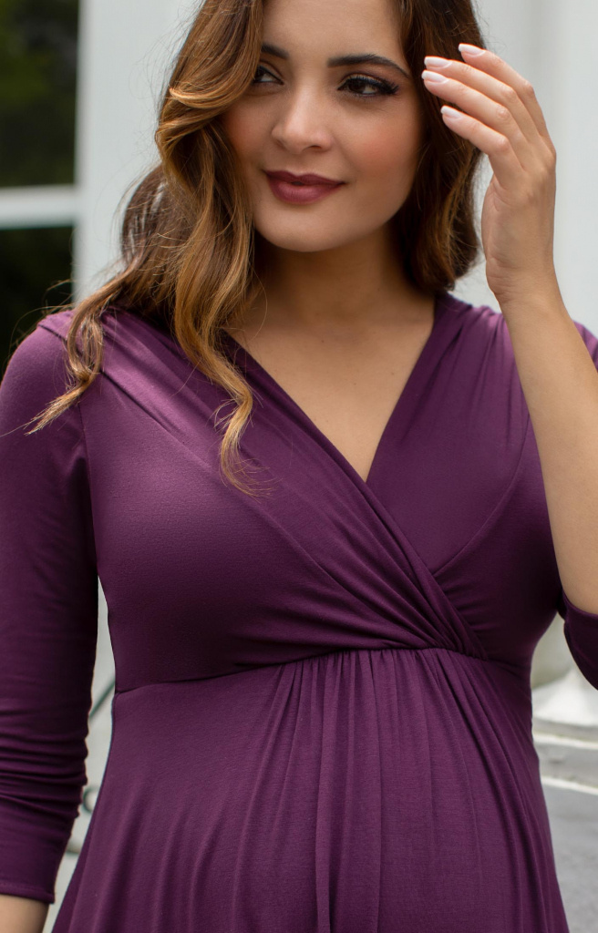 Tiffany Rose tmavofialové midi tehotenské šaty s výstrihom s 3/4 rukávom 301TRd