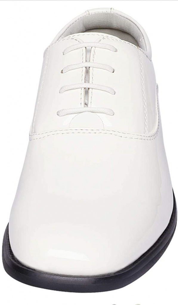 Biele pánske klasické formálne lakované topánky na šnurovanie 020AZ