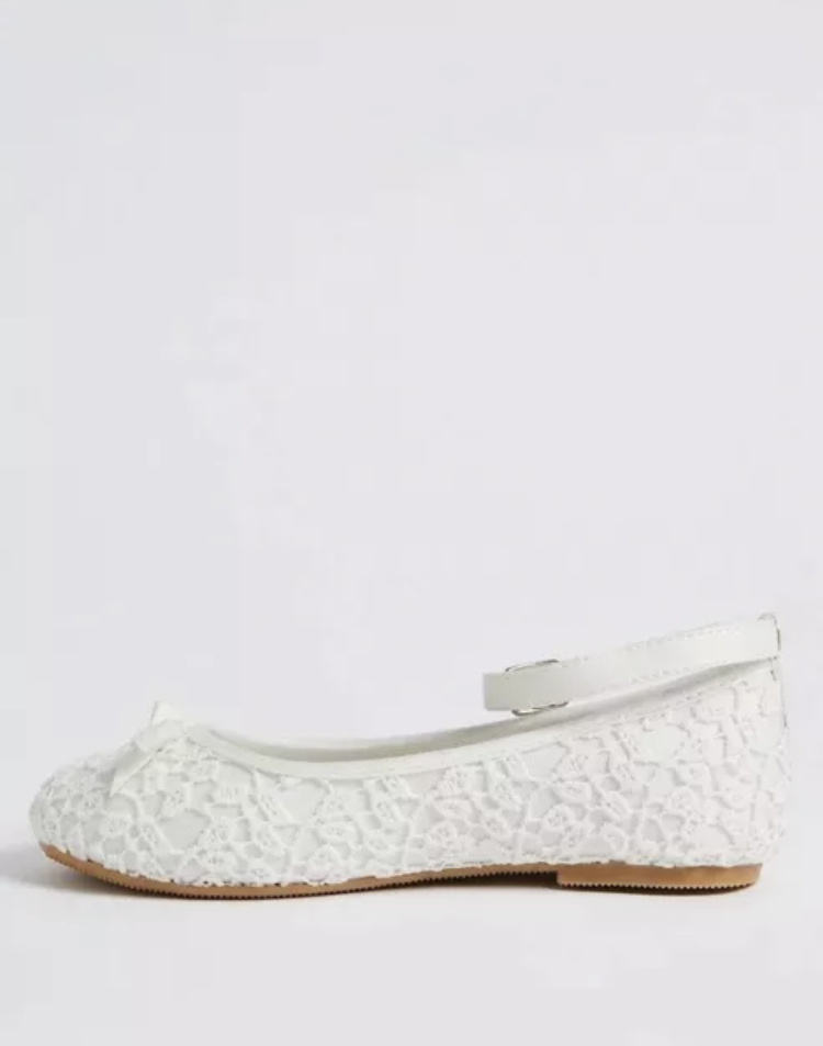 Biele dievčenské čipkované topánky na 1. sväté prijímanie 090M