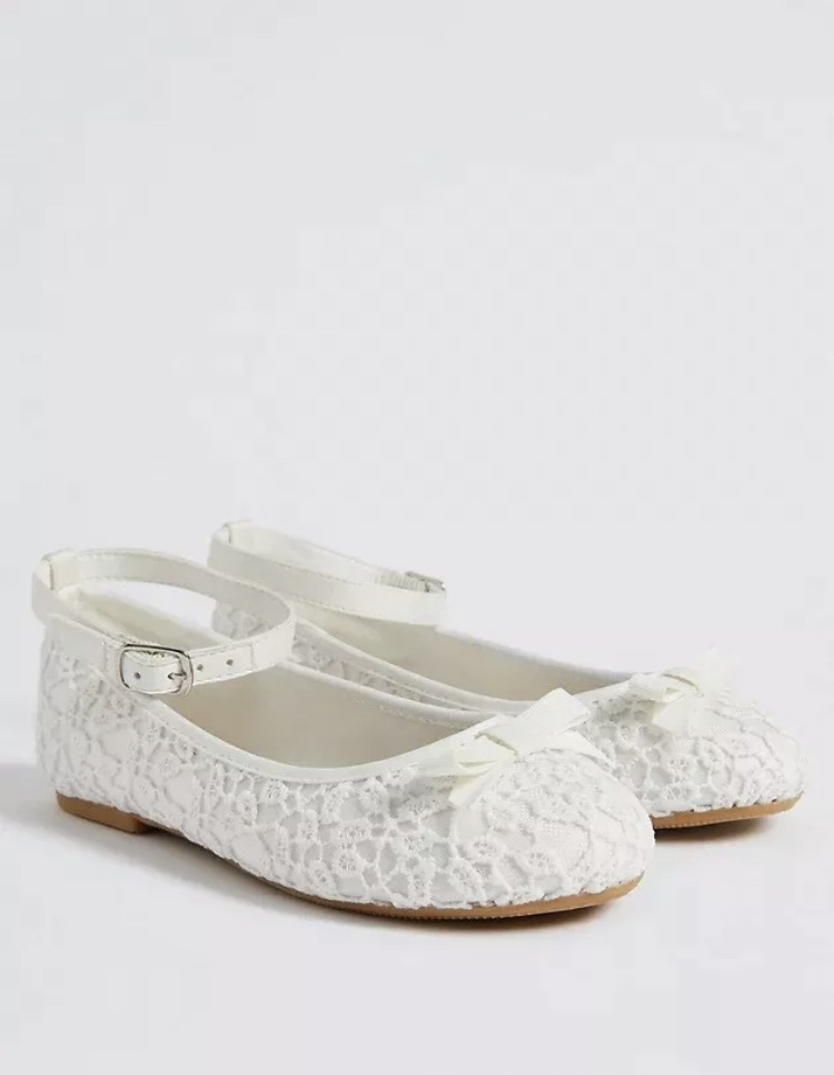 Biele dievčenské čipkované topánky na 1. sväté prijímanie 090M