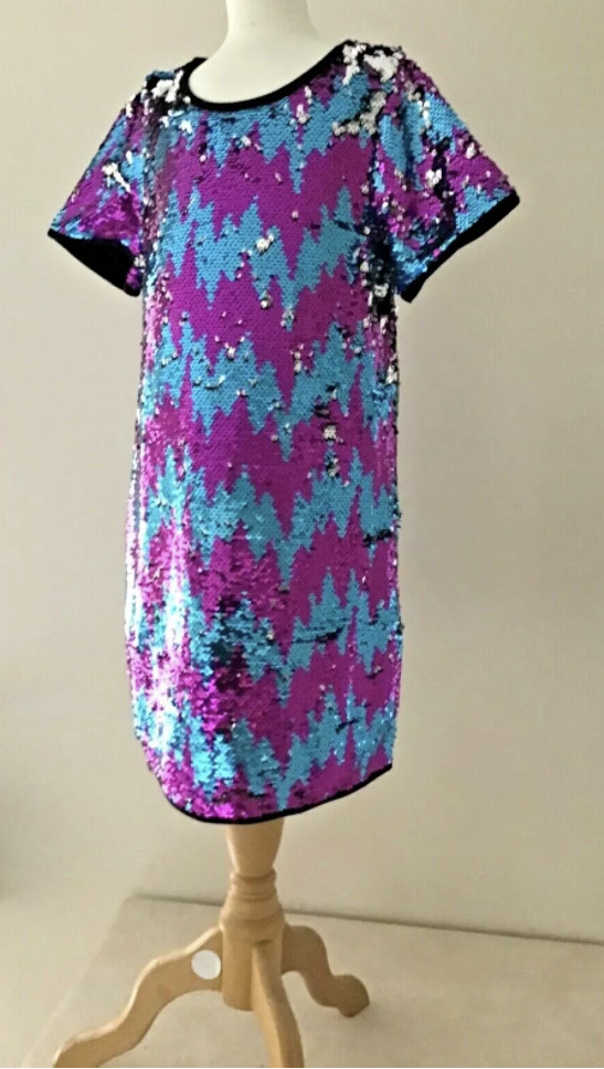 Mini ja viacfarebné dievčenské flitrované reverzibilné šaty 033TS
