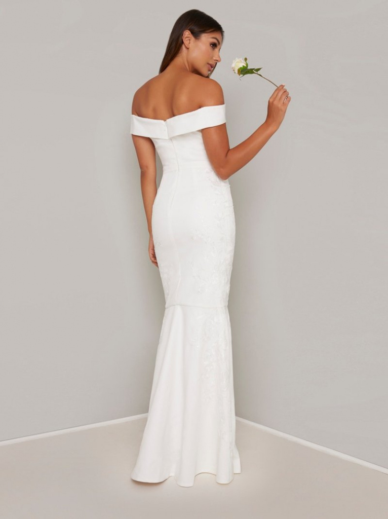 Biele dlhé vyšívané svadobné šaty morská panna 256C