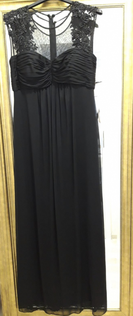 Čierne dlhé šifónové šaty s kamienkami 270S