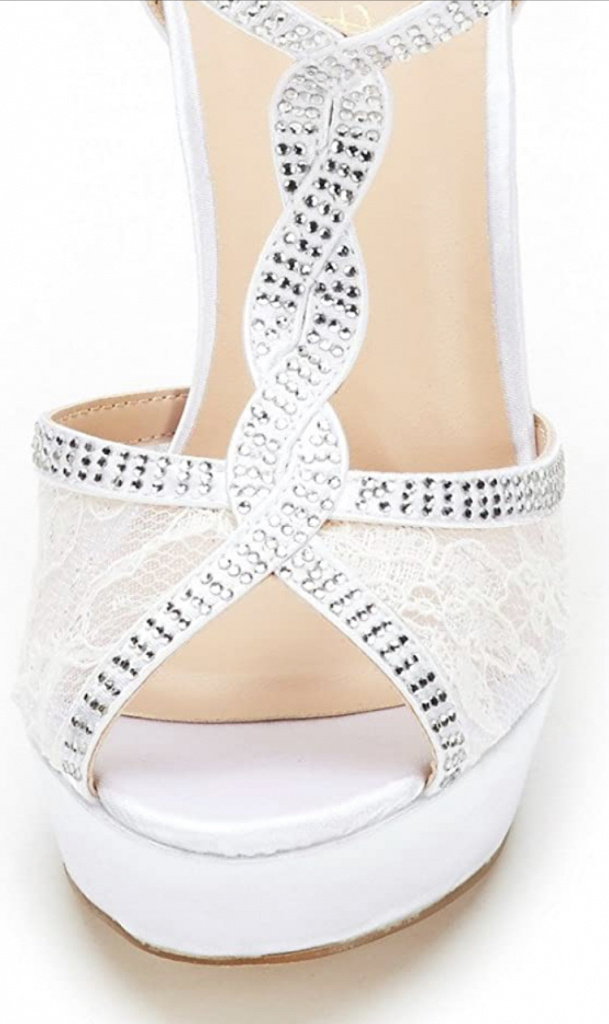 Biele svadobné čipkované topánky na platforme s diamantami 0111ADP