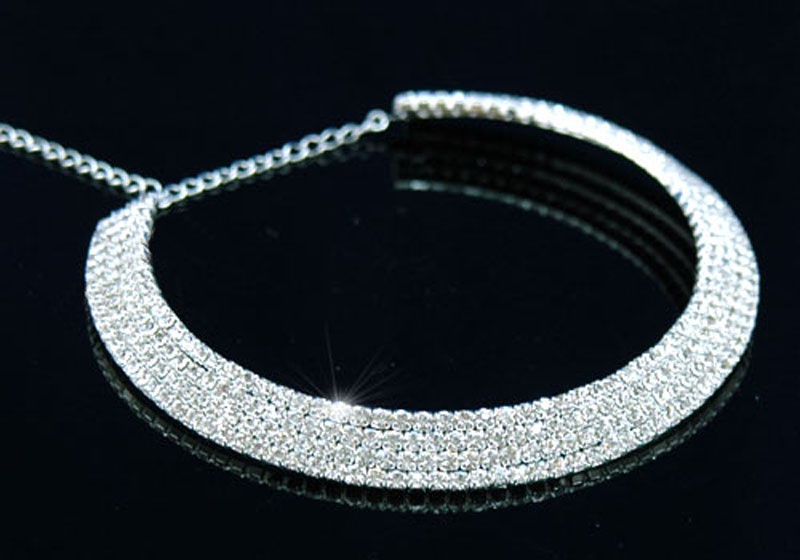 Strieborný štrasový náhrdelník 4-radový 067